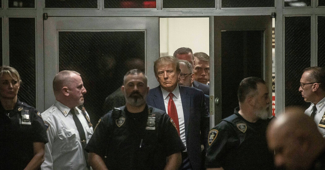 Fotografiile Trump pe care le merităm