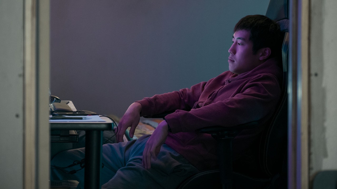 Breakout „Beef” Young Mazino îl creează pe Paul după imaginea lui