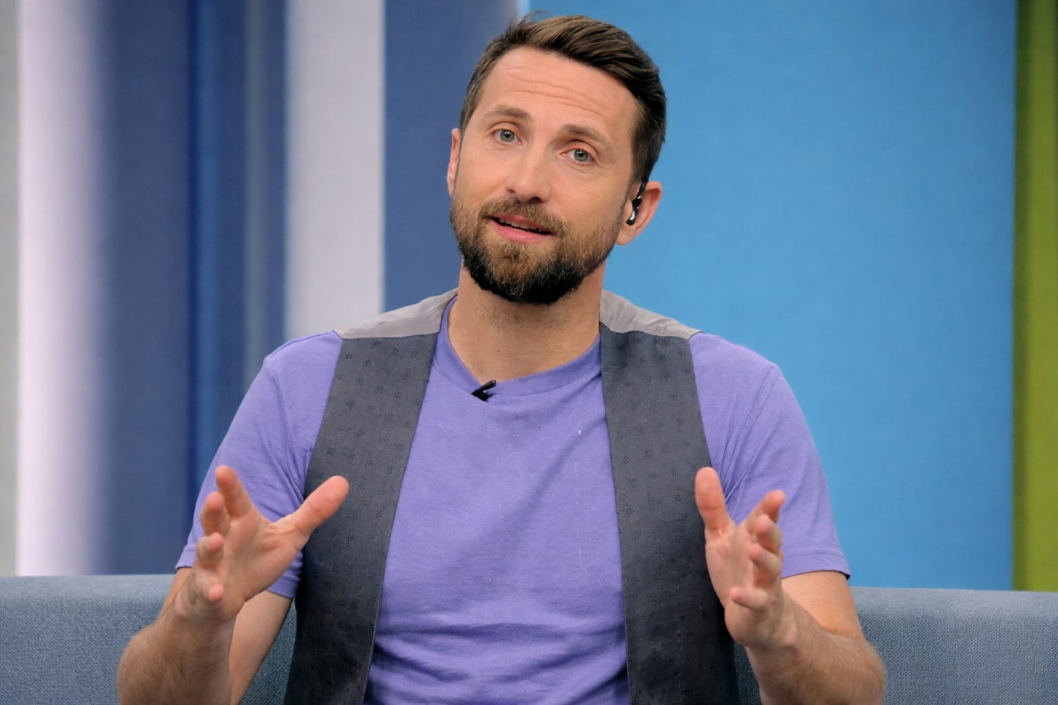 Dani Oțil a încheiat anul cu o pierdere de peste 180.000 de lei în firma de producție video