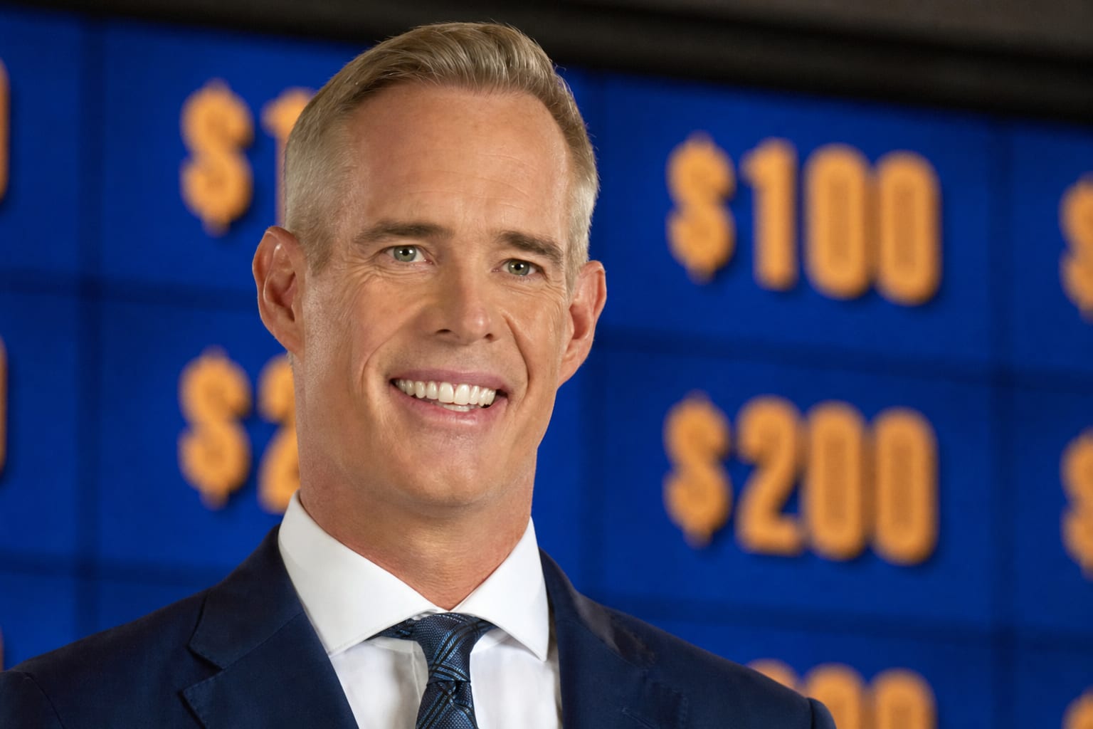 Prezentatorul emisiunii ESPN Jeopardy